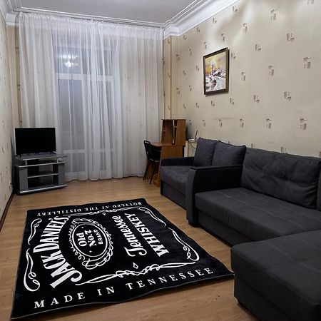 Apartments On Bolshaya Morskaya 65 Mykolaiv Exterior foto